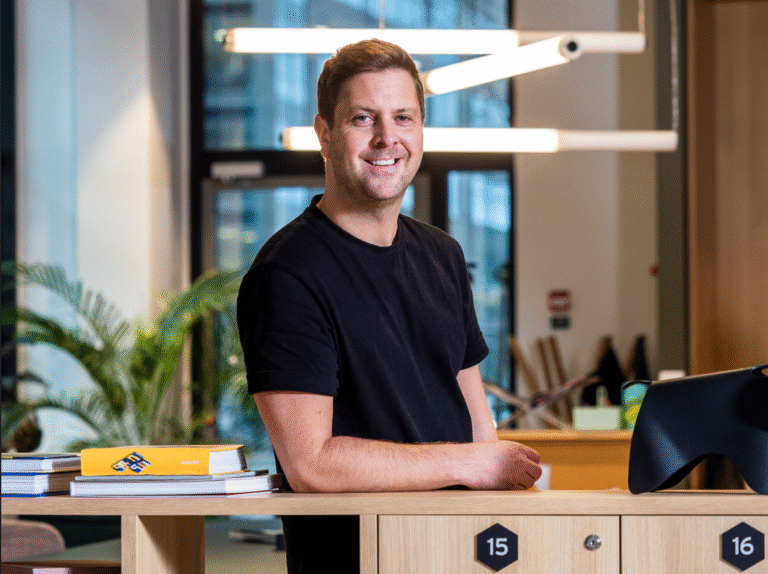 Porträtt av John Hicks, Cloud Architect på Cloudist.